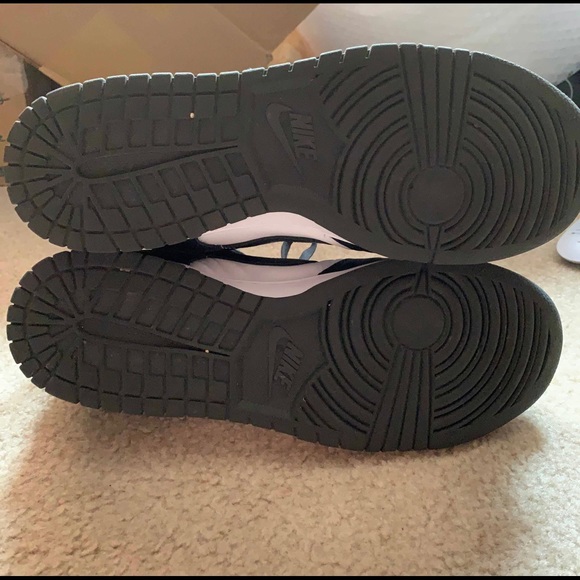 Panda Dunks - Picture 3 of 3